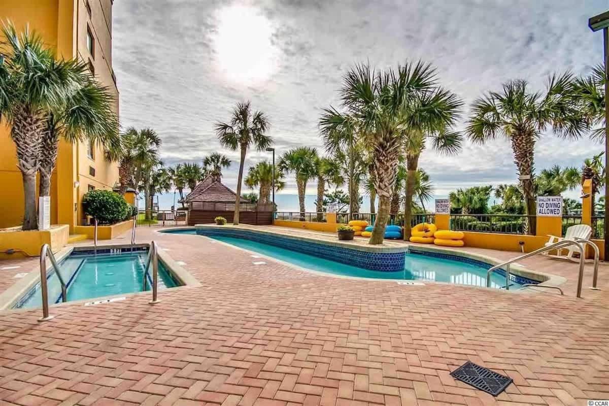 *Oceanfront Retreat*King Bed *Great Pools, Hot Tubs+++*O41 Villa Myrtle Beach Bagian luar foto